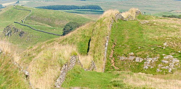 istock Hadrian's Wall looking east towards Housesteads 184623231