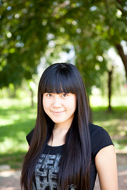 istock smile asian girl 184624086