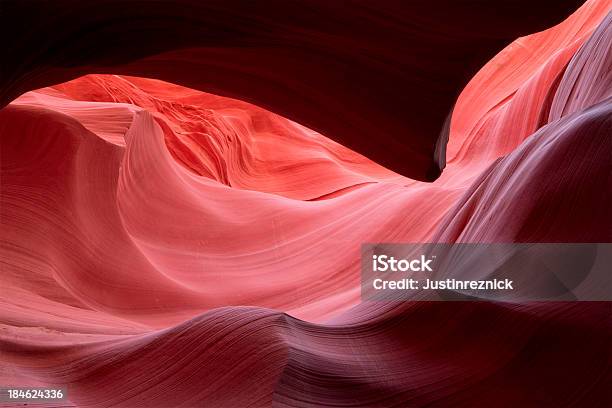 Slot Canyon Stockfoto und mehr Bilder von Abstrakt - Abstrakt, Antelope Canyon, Arizona