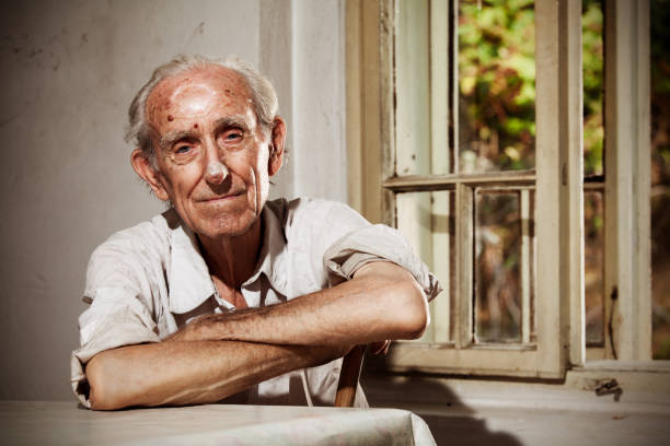 単なる 100 歳の男性 - 114 ストックフォトと画像