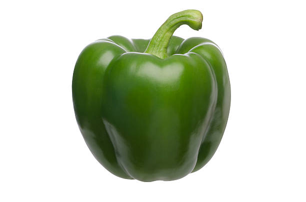 papryka zielona z ścieżka odcinania - green bell pepper bell pepper pepper vegetable zdjęcia i obrazy z banku zdjęć