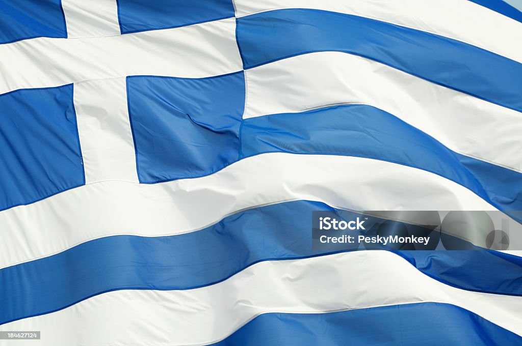 Griechische Flagge winken im Freien Full Frame horizontale Nahaufnahme - Lizenzfrei Flagge Stock-Foto