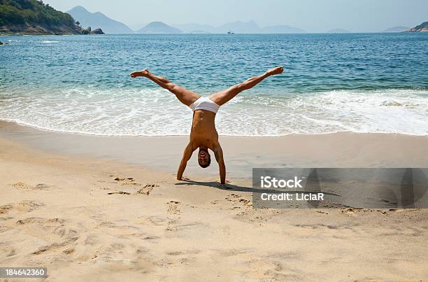 Hacer El Pino Foto de stock y más banco de imágenes de Adulto - Adulto, Adulto joven, Agua