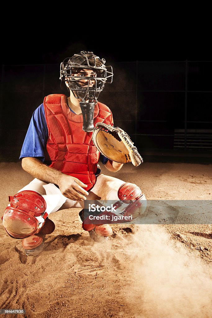 Joueur de Baseball (Baseball) au home plate - Photo de Softball libre de droits