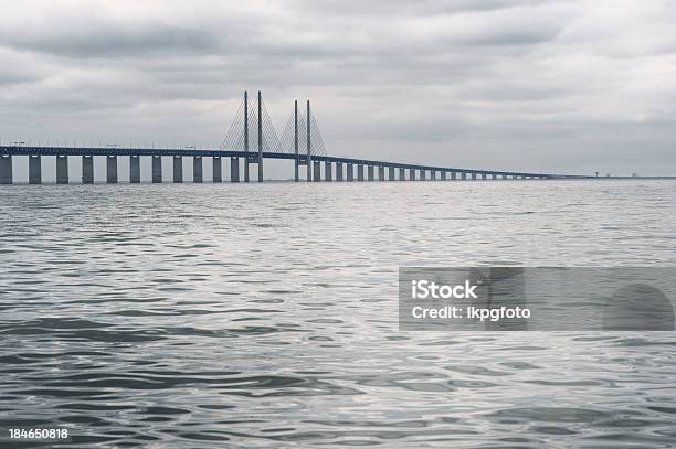 Oresund Сцепляют — стоковые фотографии и другие картинки Эресуннский мост - Эресуннский мост, Без людей, Вечерние сумерки
