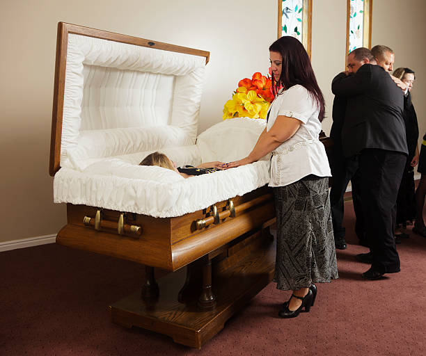 istock Family Receiving Guests at a Funeral 184650928