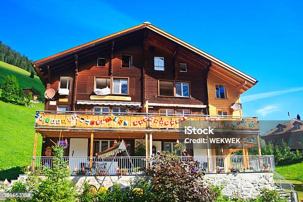 Las Habitaciones House Gimmelwald Suiza Foto de stock y más banco de imágenes de Gimmelwald - Gimmelwald, Aire libre, Alojamiento y desayuno