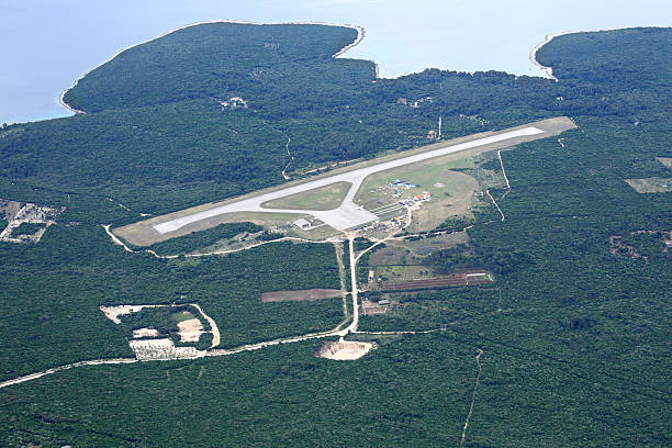 istock Losinj airport panorama 184653362