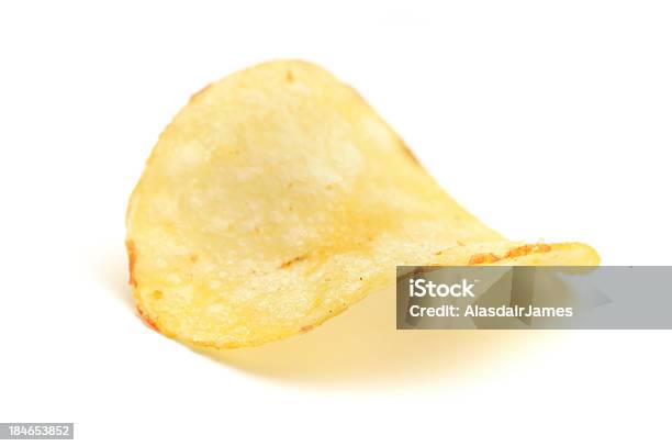 Ziemniak Crisp - zdjęcia stockowe i więcej obrazów Chipsy ziemniaczane - Chipsy ziemniaczane, Ujęcie z dołu, Bez ludzi