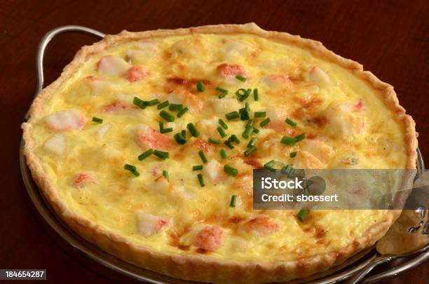 Krab Quiche - zdjęcia stockowe i więcej obrazów Jajko - Jajko, Krab - Malacostraca, Krab - Owoce morza