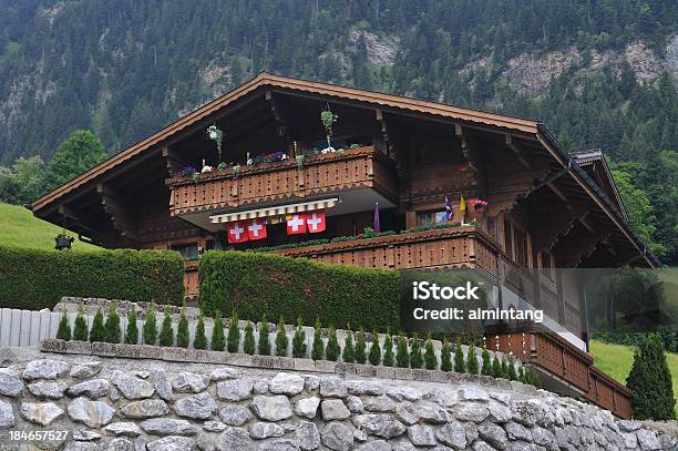 Schweizer Chalet Stockfoto und mehr Bilder von Architektur - Architektur, Bauwerk, Farbbild