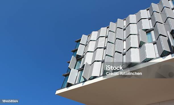 Neues Bürogebäude Stockfoto und mehr Bilder von Amsterdam - Amsterdam, Architektur, Außenaufnahme von Gebäuden