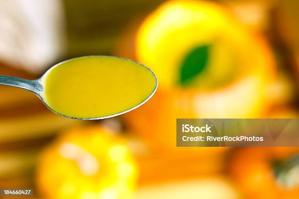 Foto de Sopa De Abóbora Com Abóboras e mais fotos de stock de Amarelo - Amarelo, Arranjo, Coleção