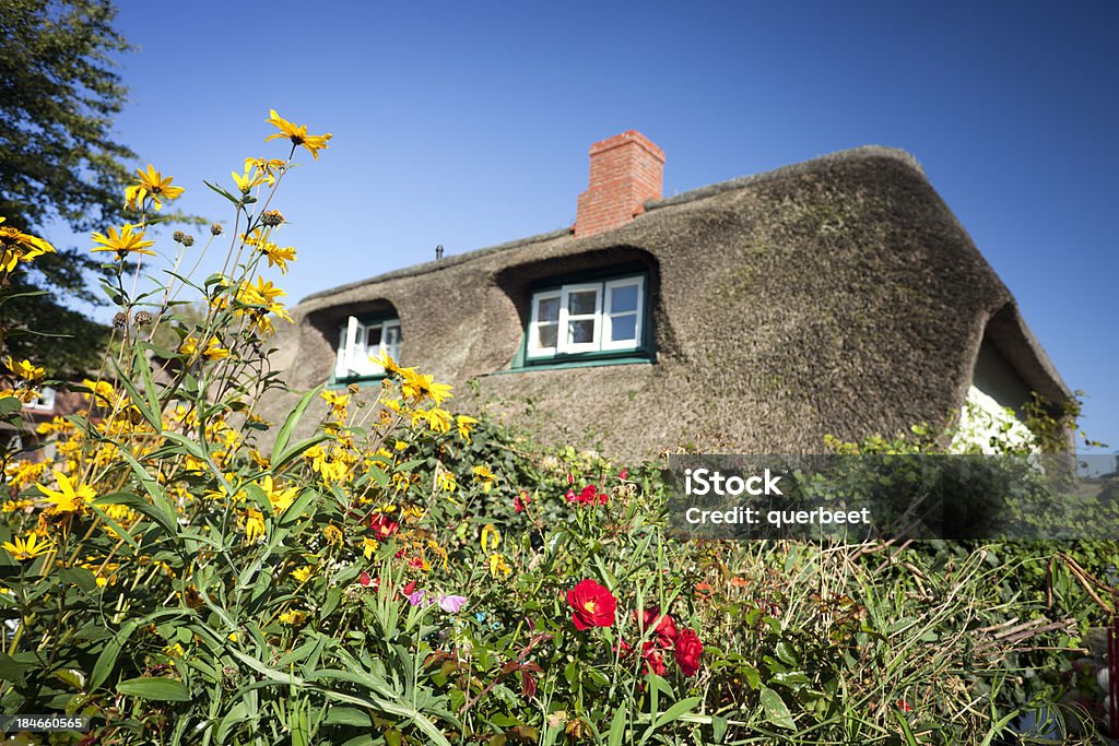 Cottage mit Strohdach Stroh auf dem Dach - Lizenzfrei Insel Amrum Stock-Foto