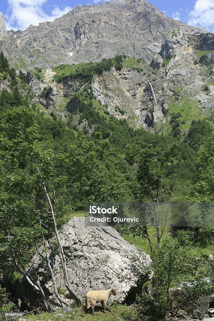 Les Diablerets área, Suíça - Foto de stock de Alpes europeus royalty-free