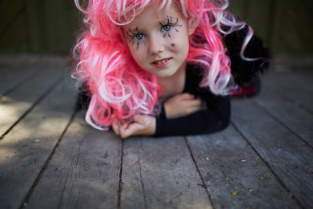 istock Girl with pink hair 184669188