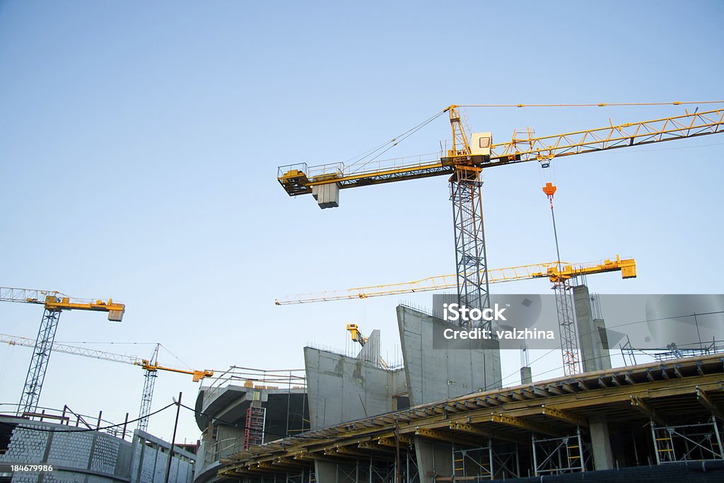 Gebäude-Prozess - Lizenzfrei Außenaufnahme von Gebäuden Stock-Foto