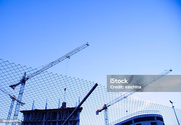 Gebäudeprozess Stockfoto und mehr Bilder von Außenaufnahme von Gebäuden - Außenaufnahme von Gebäuden, Bauen, Baugewerbe