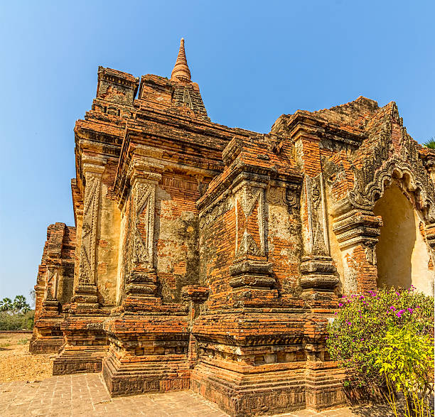 istock Gubyaukgyi Temple Bagan 184682792