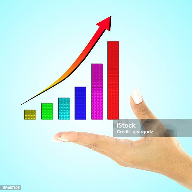 Mano Gráfico De Negocios Foto de stock y más banco de imágenes de Agarrar - Agarrar, Amarillo - Color, Analizar