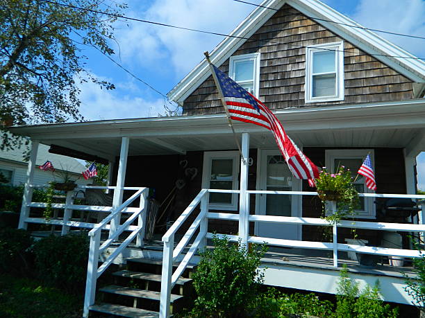 istock Small House In Residential District, USA 184698065