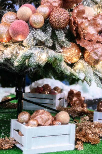 istock Pink decorative balls on the Christmas tree. 1847127311