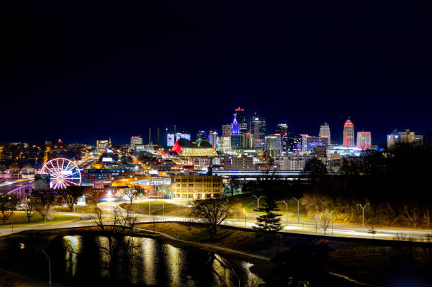 istock Kansas City Missouri Skyline at night 1847266576