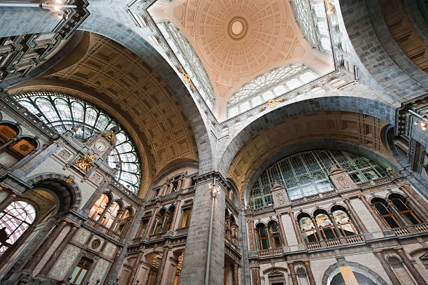 istock Railway Station in Antwerpen, Belgium 184728007