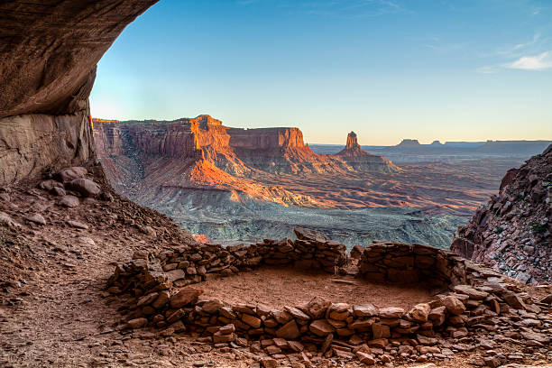 istock Canyonlands Sacred Alcove 184751089