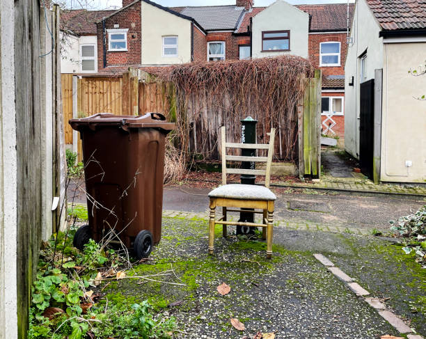 istock Broken chair in an alley 1847518037