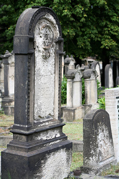 istock Old Jewish Cemetery 184753029