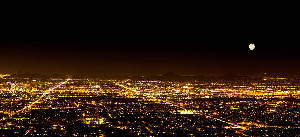 istock Super Moon over Phoenix Arizona 184758386