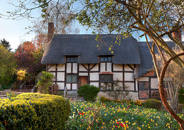 アン hathaways コテージ - stratford upon avon william shakespeare england house ストックフォトと画像