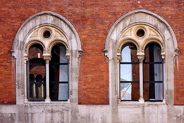 istock brown and window reflex in milan 184773526