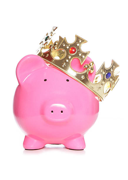 istock King piggy bank 184782909