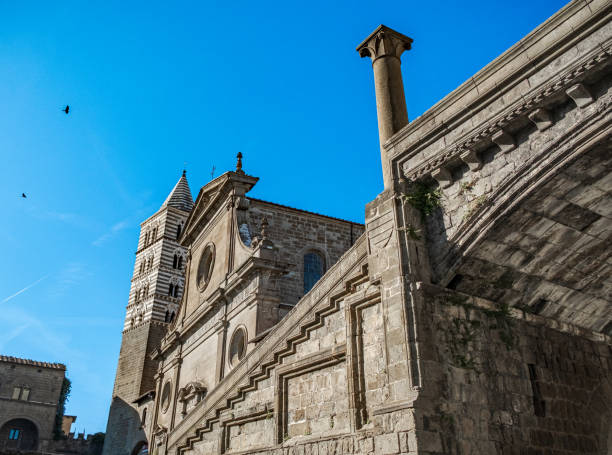 istock Glimpse of 'Palazzo dei Papi' 1847844150