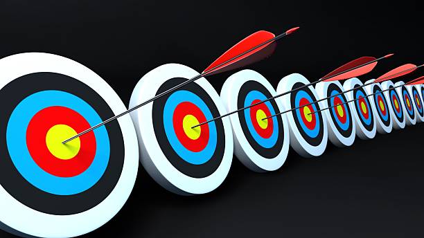 istock color targets and arrows black 184789157