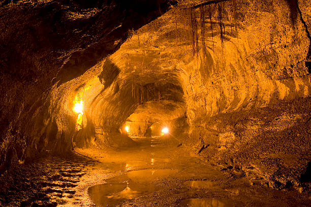 istock Illuminated Thurston lava tube in Hawaii. 184790468