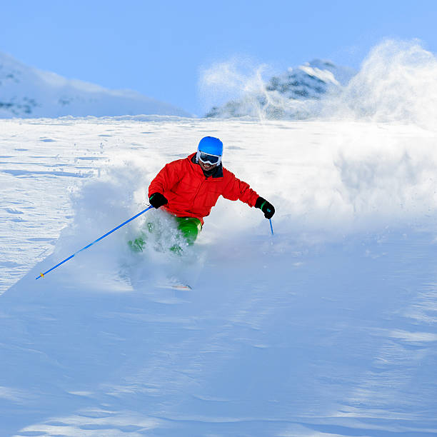 freeride em pó de neve fresca - austria european alps winter outdoors - fotografias e filmes do acervo