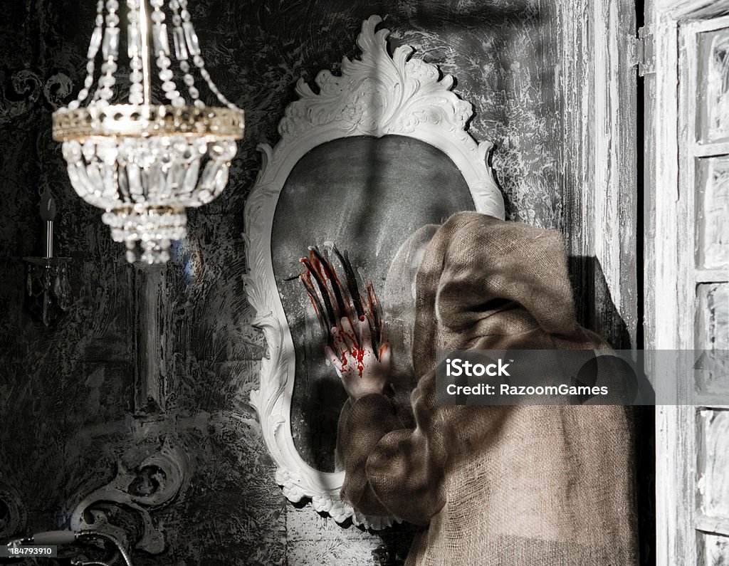 Fantasma com um espelho - Royalty-free A Morte Foto de stock