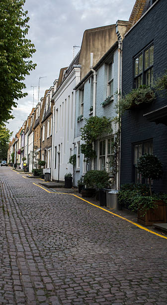 istock Ladbroke Walk Notting Hill houses 184798964