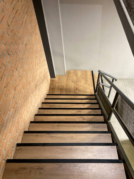 istock Indoors empty wooden stairs 1848038372