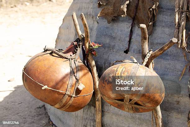 Tanque De Armazenamento De Água - Fotografias de stock e mais imagens de Abóbora-Menina - Cucúrbita - Abóbora-Menina - Cucúrbita, Aldeia, Ao Ar Livre