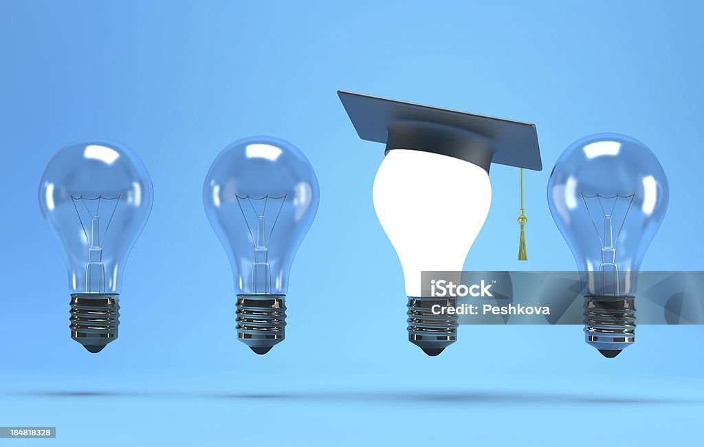 Graduation Bulbe Lightbulb With Graduation Hat Stock Photo - Download Image Now ...
