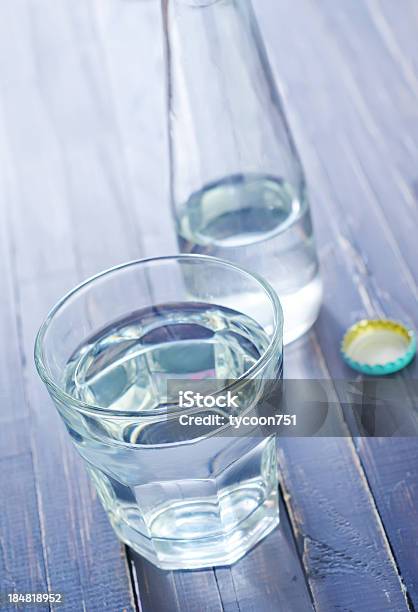 Foto de A Água e mais fotos de stock de Azul - Azul, Bebida, Bebida gelada