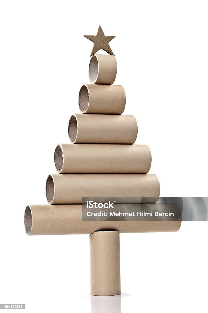 Tubi di carta a forma di albero di Natale - Foto stock royalty-free di Riciclaggio