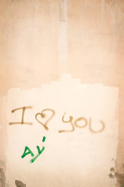 istock street art love message 184836349