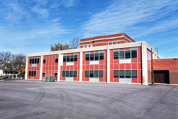 istock Earle Elementary School in West Englewood, Chicago 184837082
