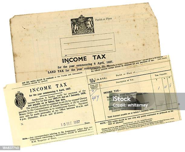 Due Vecchi Imposta Sul Reddito Documenti 1937 - Fotografie stock e altre immagini di Anno 1937 - Anno 1937, 1930-1939, Affari