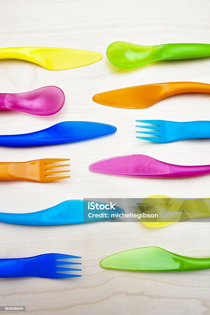 Organizar multi-colored utensilios - Foto de stock de Abundancia libre de derechos